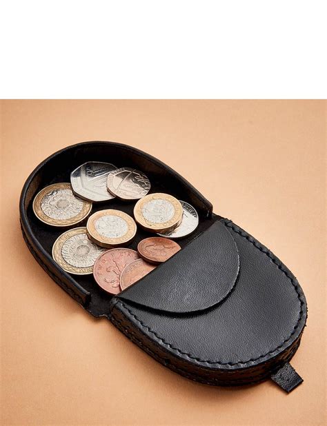 coin purse.